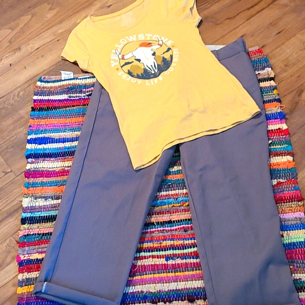 Dickies size 38 waist Grey workpants with yellow medium t shirt